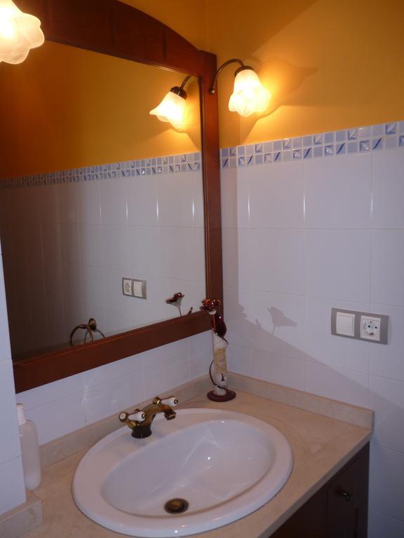 Apartamentos Rurales Veredas Санта-Еулалія-де-Оскос Екстер'єр фото